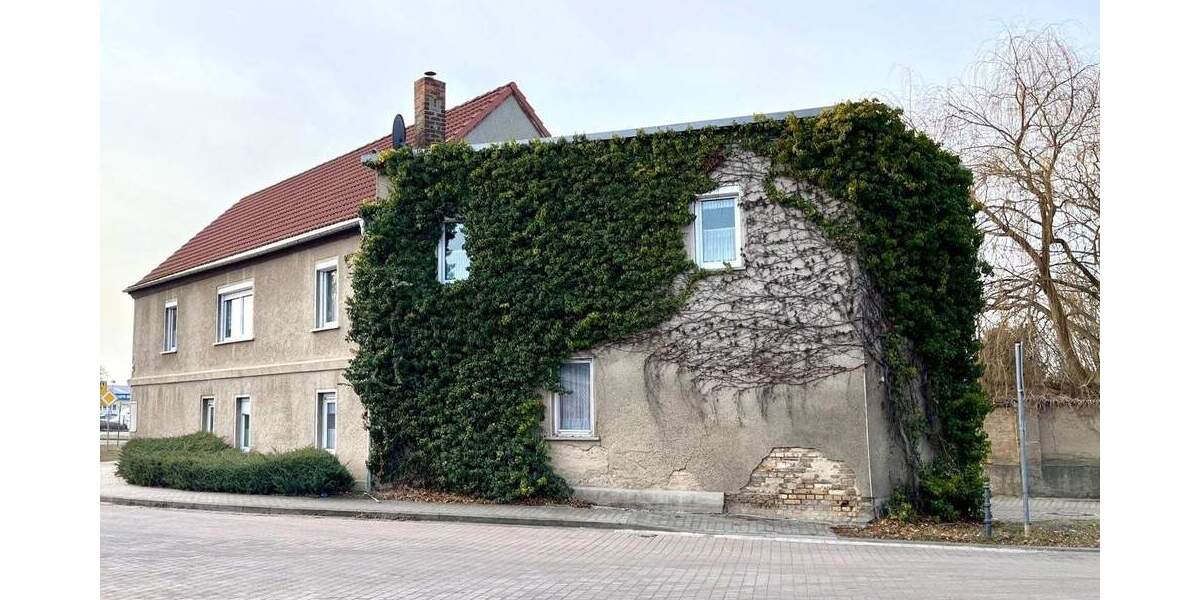 Einfamilienhaus Halle (Saale) Ammendorf-Beesen - 5 Zimmer, 128 m&sup2;, 110.000&euro; | Angebot:25246665