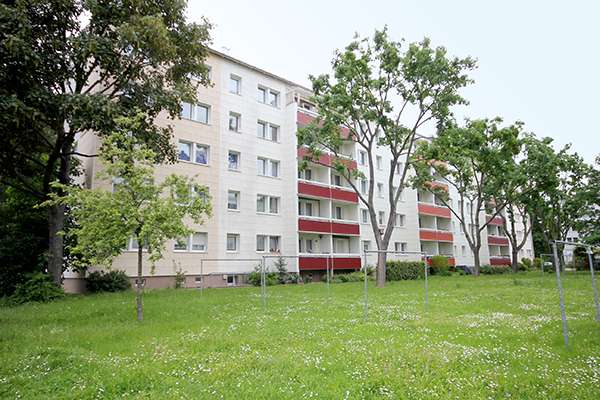 Wohnung zum Mieten in Halle (Saale) 307 € 47.15 m²