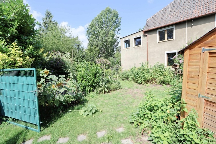 Zweifamilienhaus direkt am Leipziger Teich - Garten - Garage - Gasbrennwerttherme von 2016