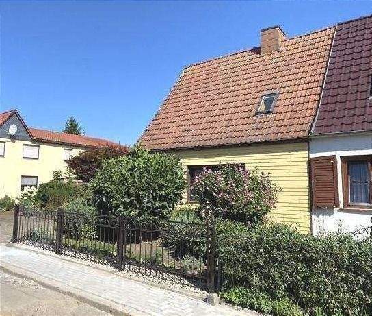 Doppelhaushälfte Eisleben Lutherstadt Eisleben - 3 Zimmer, 90 m&sup2;, 150.000&euro; | Angebot:25670221