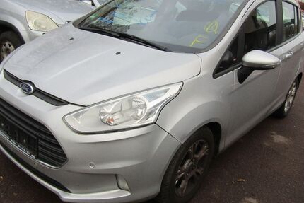 Ford B-Max 139.976 km 2.990 &euro; Halle 06130