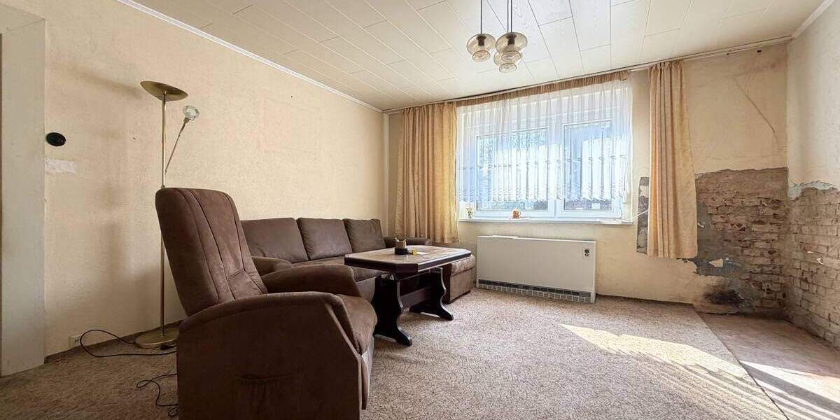 Doppelhaushälfte Sandersdorf-Brehna Petersroda - 5 Zimmer, 101 m&sup2;, 72.000&euro; | Angebot:25797992
