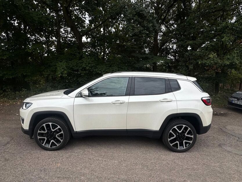 Jeep Compass 50.500 km 19.999 € Leipzig 04178