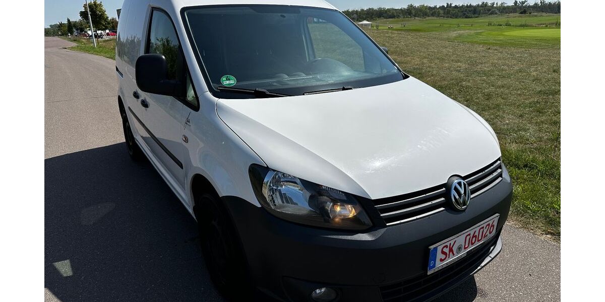 VW Caddy 141.000 km 7.999 &euro; HALLE 06116