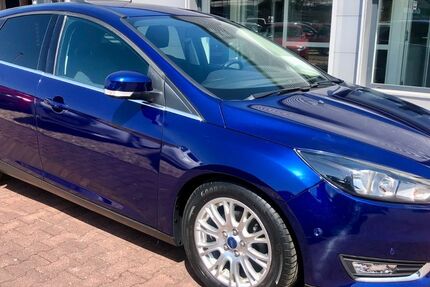Ford Focus 75.718 km 10.999 &euro; Halle/Saale 06118