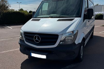 Mercedes-Benz Sprinter 415.000 km 8.490 &euro; Petersberg 06193