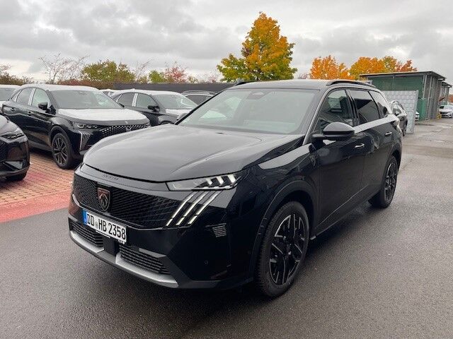 Peugeot 5008 3.000 km 44.850 € Leipzig 04105