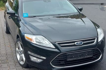 Ford Mondeo 82.000 km 9.500 € Weißenfels 06667