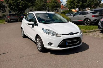 Ford Fiesta 113.100 km 3.500 &euro; Leuna 06237