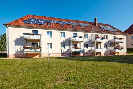 Wohnung Halle (Saale) Frohe Zukunft - 2.5 Zimmer, 46 m&sup2;, 415&euro; | Angebot:25337622