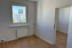 @ Eure 4-Zimmer-Familienoase mit Balkon & offener Wohnküche @ 4 zimmer
