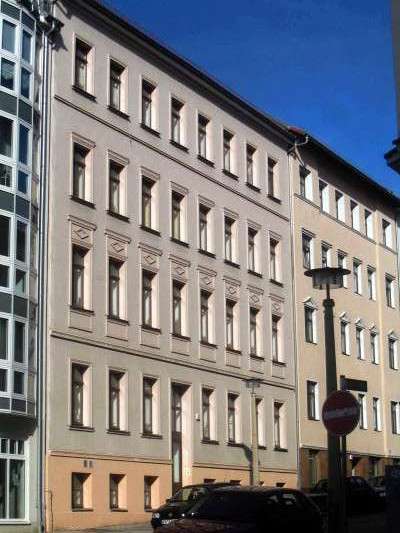 Wohnung zum Mieten in Halle 540 € 75 m²