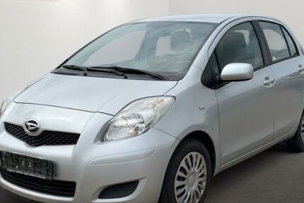 Daihatsu Charade 257.539 km 2.299 € Brehna 06796