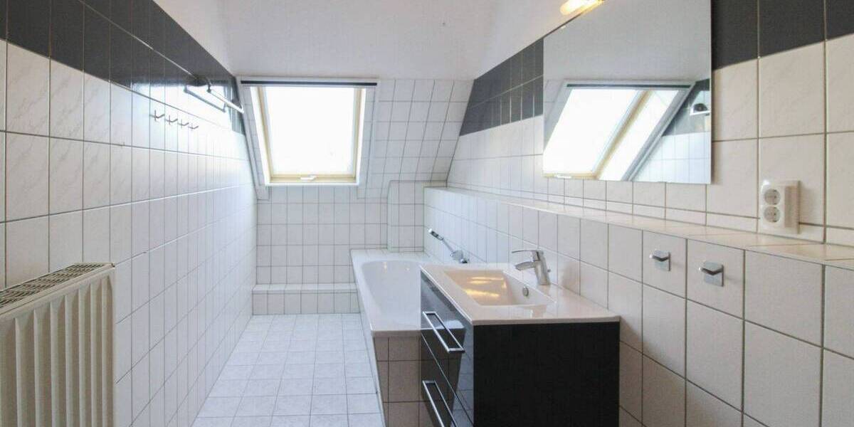 Reihenmittelhaus Leuna Kötschlitz - 5 Zimmer, 100 m&sup2;, 240.000&euro; | Angebot:26741429