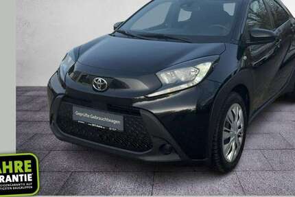 Toyota Aygo 21.968 km 13.430 &euro; Halle 06130