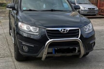 Hyundai SANTA FE 213.633 km 7.500 € Leipzig 04288