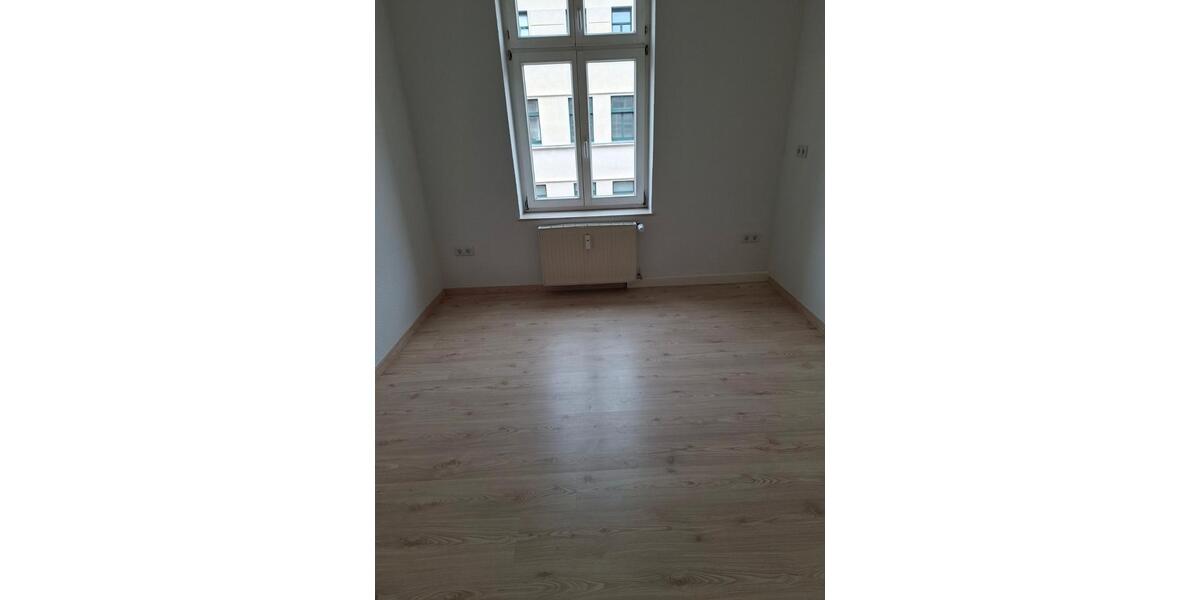 Maisonettenwohnung Halle (Saale) Damaschkestraße - 4 Zimmer, 119 m&sup2;, 1.120&euro; | Angebot:26562993