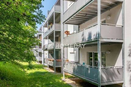 Attraktive 2-Zimmer-Wohnung mit Balkon und Stellplatz in Weißenfels