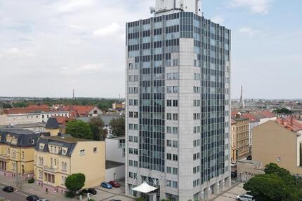 Chance nutzen! Vollklimatisierte Bürofläche im Halle-Tower