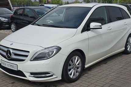 Mercedes B 180