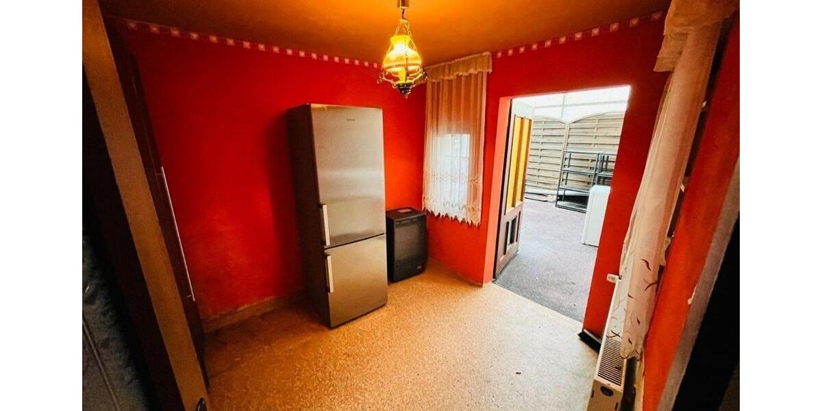 Reihenhaus Eisleben (Lutherstadt) - 7 Zimmer, 132 m&sup2;, 39.000&euro; | Angebot:26090161