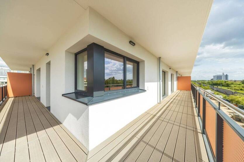 Neubauprojekt: Attraktive ca. 114 m² Wohnung mit großflächigem Balkon