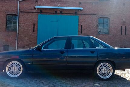 Audi 100 139.500 km 7.999 &euro; Könnern OT Beesenlaublingen 06420