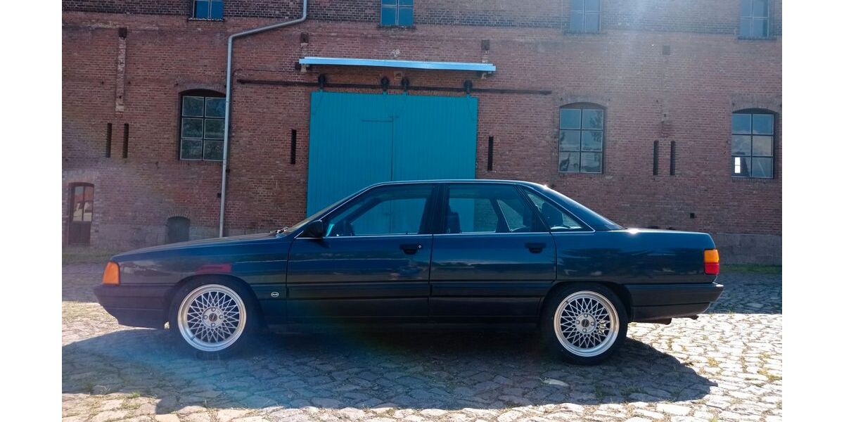 Audi 100 139.500 km 7.999 &euro; Könnern OT Beesenlaublingen 06420