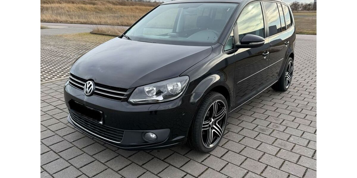 VW Touran 295.000 km 4.490 &euro; Schkeuditz 04435