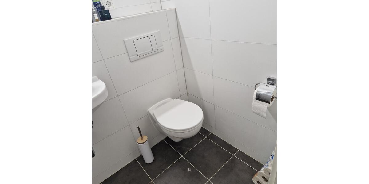 Etagenwohnung Halle (Saale) - 1 Zimmer, 31 m&sup2;, 245&euro; | Angebot:25639781