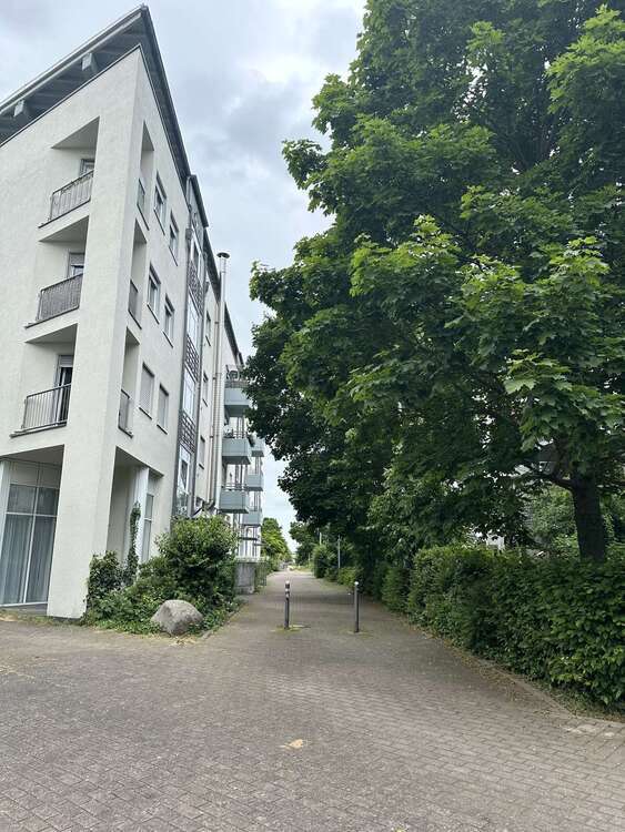 Individuell gestaltbare Praxisfläche nah am Flughafen - Teilflächen möglich zimmer