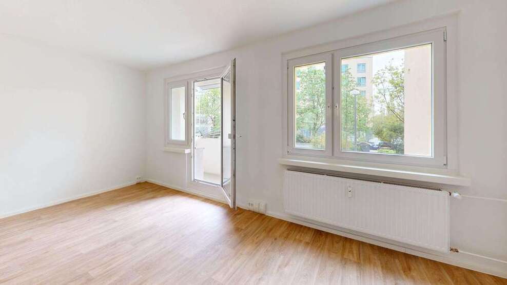 Wohnung zum Mieten in Halle 435 € 57.17 m²