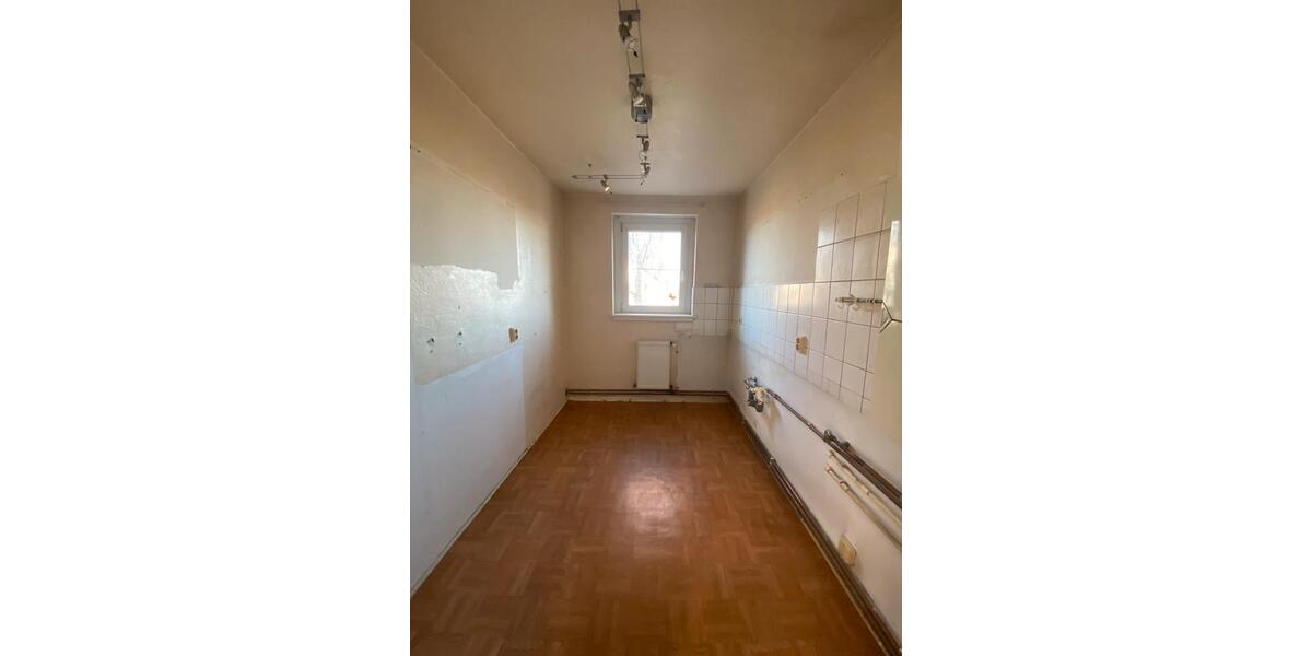 Etagenwohnung Halle (Saale) Frohe Zukunft - 4 Zimmer, 68 m&sup2;, 135.000&euro; | Angebot:27662257