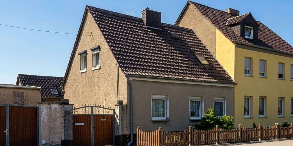Einfamilienhaus Bitterfeld-Wolfen Wolfen - 5 Zimmer, 99 m&sup2;, 89.000&euro; | Angebot:27043431