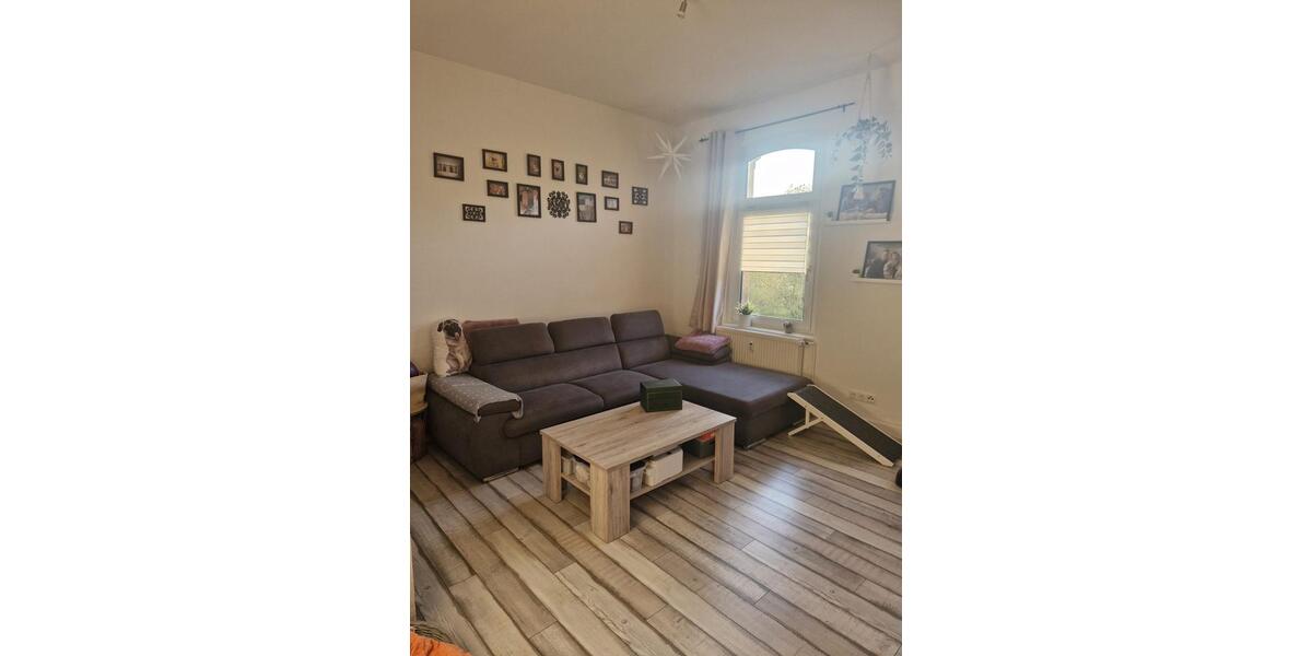 Etagenwohnung Halle (Saale) Silberhöhe - 4 Zimmer, 80 m&sup2;, 680&euro; | Angebot:26703980