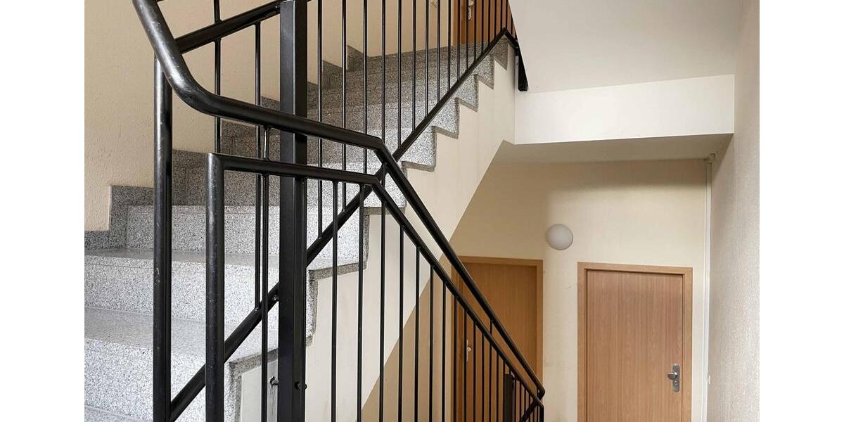 Etagenwohnung Halle (Saale) Damaschkestraße - 3 Zimmer, 81 m&sup2;, 649&euro; | Angebot:26338195