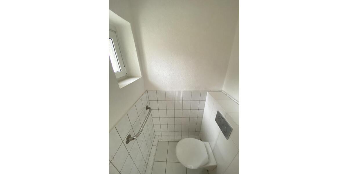 Sofort bezugsfertige 2-Raumwohnung in zentraler Wohnlage zu vermieten! 2 zimmer