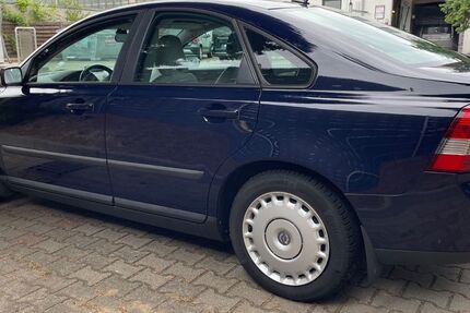 Volvo S40 172.000 km 2.700 &euro; Delitzsch 04509
