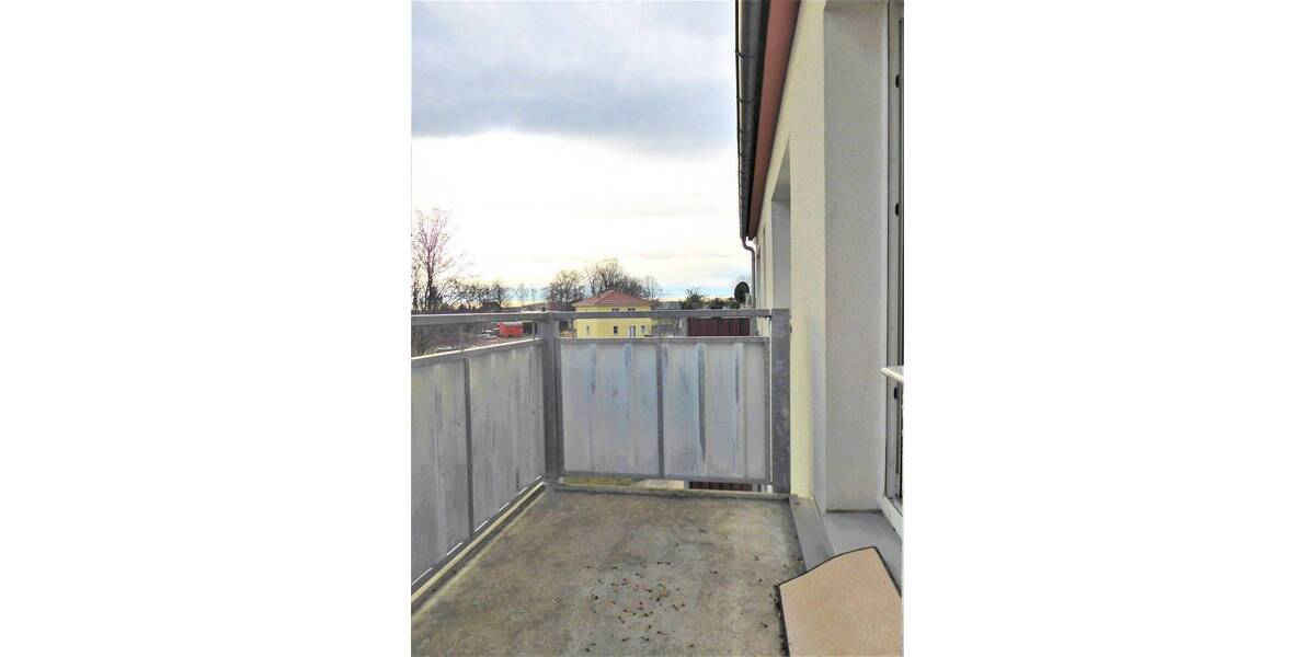 Etagenwohnung Bad Lauchstädt - 2 Zimmer, 47 m&sup2;, 299&euro; | Angebot:26162866