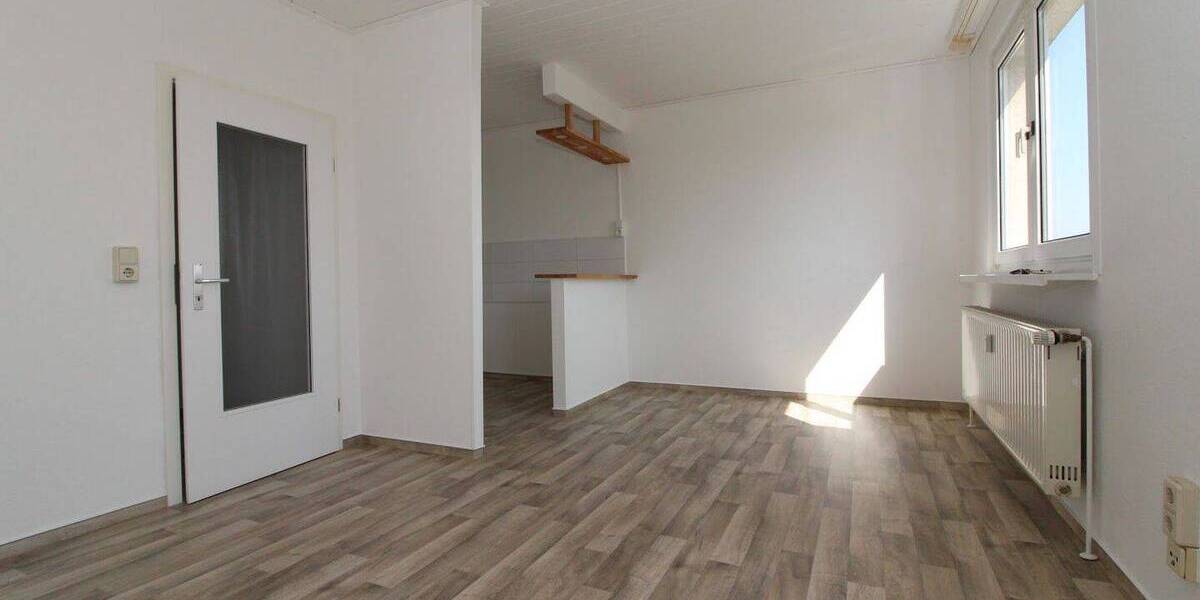 Etagenwohnung Bitterfeld-Wolfen Wolfen - 3 Zimmer, 57 m&sup2;, 337&euro; | Angebot:26797071