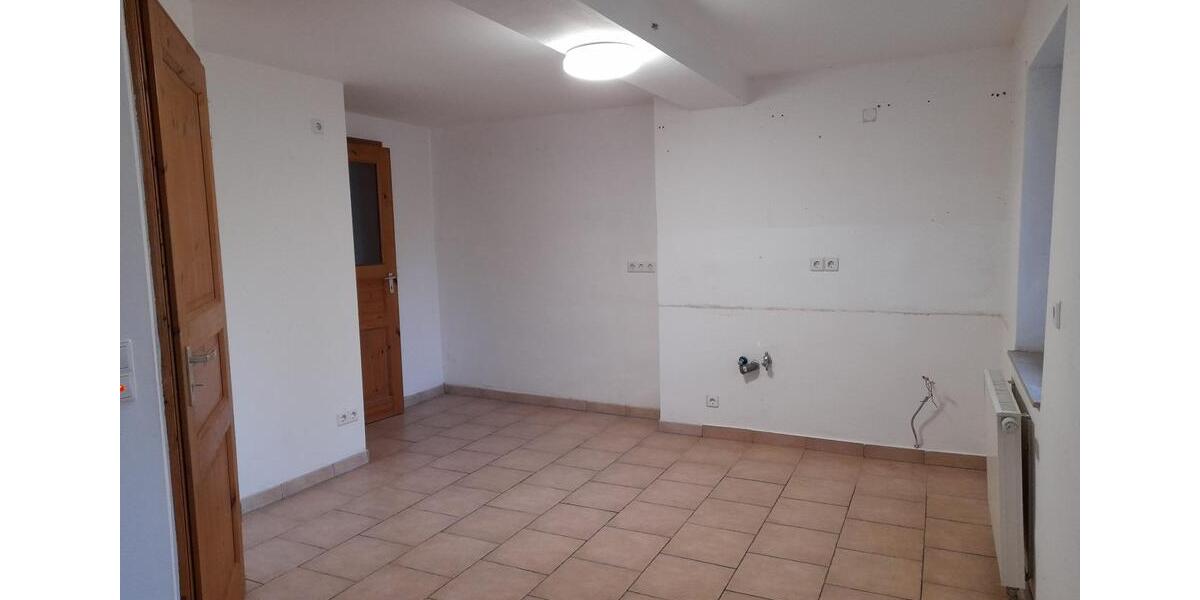 Einfamilienhaus Leuna - 6 Zimmer, 160 m&sup2;, 1.040&euro; | Angebot:24682530