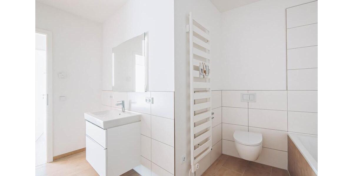 Etagenwohnung Halle (Saale) Damaschkestraße - 4 Zimmer, 113 m&sup2;, 1.610&euro; | Angebot:26562990