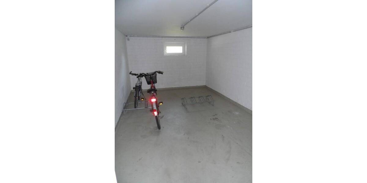 Etagenwohnung Lützen - 2 Zimmer, 63 m&sup2;, 105.000&euro; | Angebot:25928589