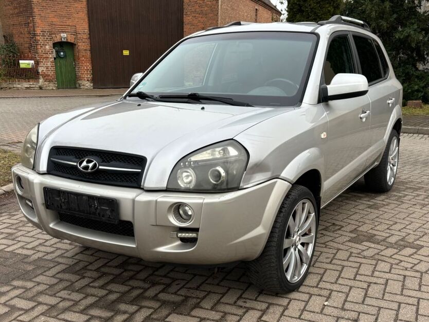 Hyundai TUCSON 168.555 km 2.990 € Schkopau / OT Wallendorf 06258
