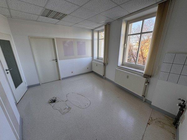 Gewerbeobjekt Halle (Saale) Büschdorf - 980&euro; | Angebot:24535352