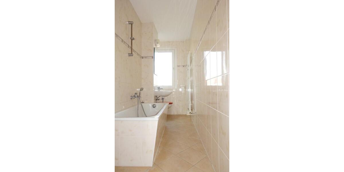 Etagenwohnung Köthen (Anhalt) - 3 Zimmer, 68 m&sup2;, 363&euro; | Angebot:26270598