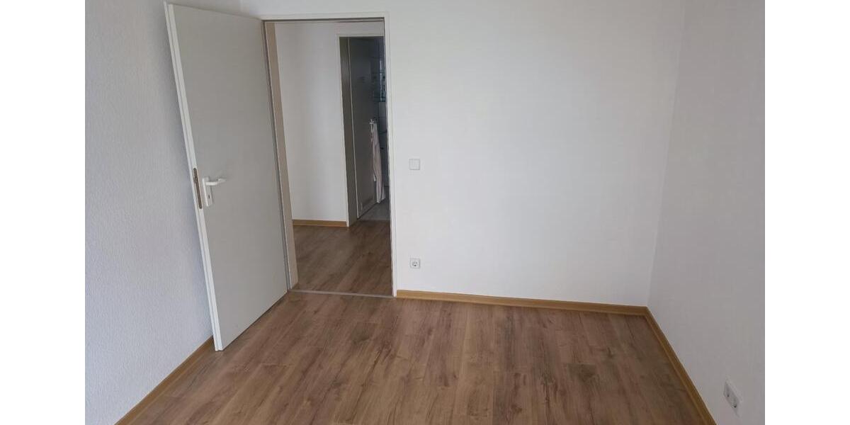 Erdgeschoßwohnung Bad Lauchstädt - 2 Zimmer, 72 m&sup2;, 540&euro; | Angebot:25844363