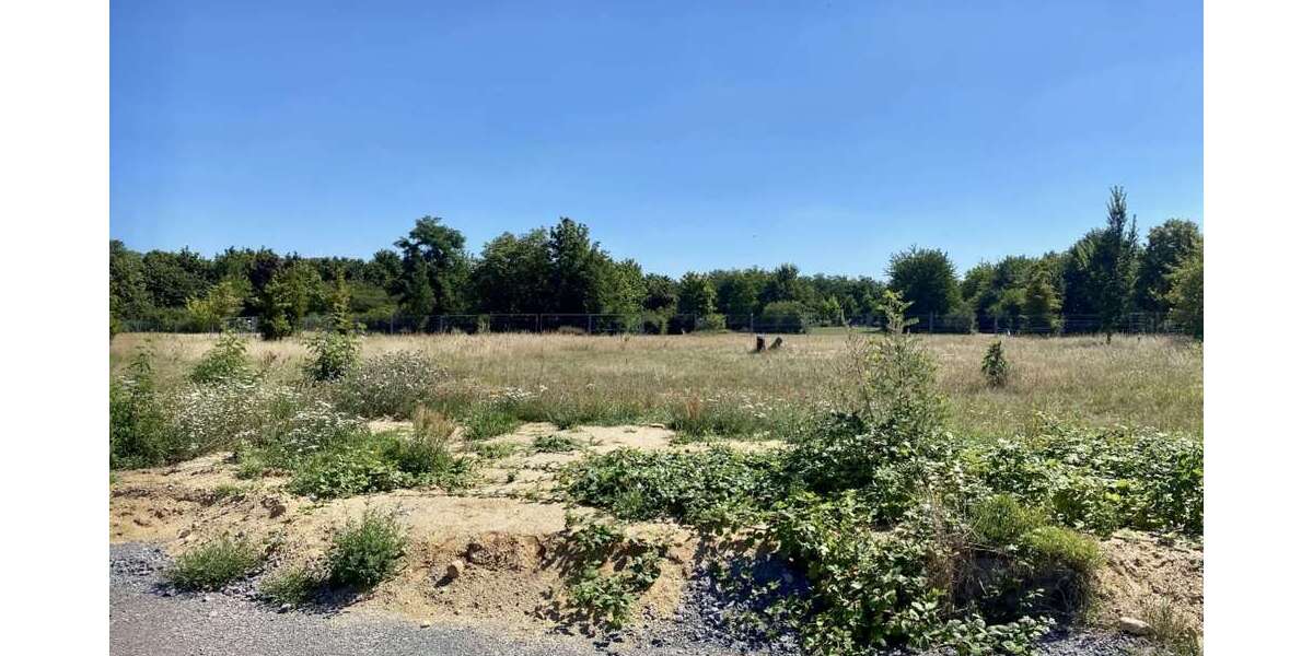 Grundstück Bitterfeld-Wolfen Wolfen - 78.000&euro; | Angebot:26103898