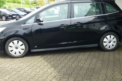 Ford Grand C-Max 69.700 km 13.890 &euro; Wolfen 06766