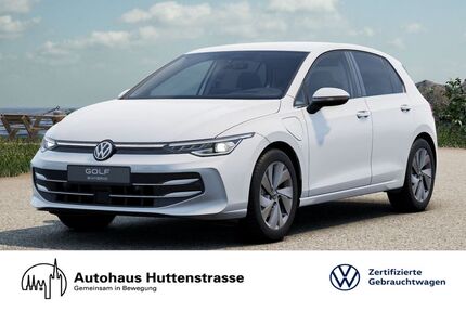 VW Golf 3.000 km 37.920 &euro; Halle (Saale) 06110